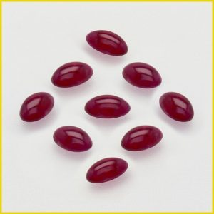 Rubini cabochon ovale
